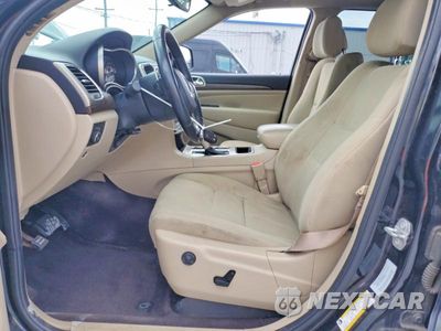 Zdjęcie 7 z 13 samochodu: 2016 JEEP GRAND CHEROKEE LAREDO VIN:1C4RJEAG2GC344564 - miniatura