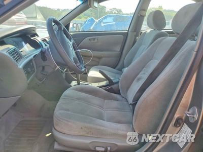 Zdjęcie 7 z 12 samochodu: 1999 TOYOTA CAMRY LE VIN:4T1BG22K3XU430800 - miniatura