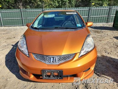 Piąte zdjęcie samochodu w środku: 2009 HONDA FIT SPORT VIN:JHMGE88459S061723 - miniatura