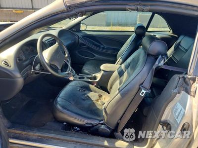 Zdjęcie 7 z 12 samochodu: 2004 FORD MUSTANG VIN:1FAFP44674F157853 - miniatura
