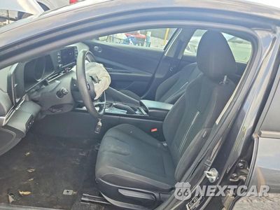 Zdjęcie 7 z 12 samochodu: 2023 HYUNDAI ELANTRA SEL VIN:5NPLM4AG8PH104902 - miniatura