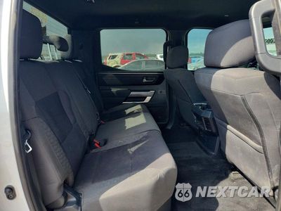 Zdjęcie 10 z 12 samochodu: 2025 TOYOTA TUNDRA SR5 VIN:5TFLA5AB3SX044933 - miniatura