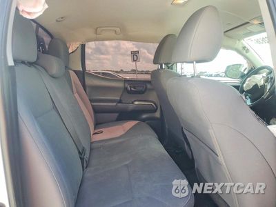 Zdjęcie 10 z 12 samochodu: 2019 TOYOTA TACOMA SR5 V6 VIN:3TMCZ5AN3KM281222 - miniatura