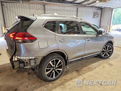 Trzecie zdjęcie samochodu z tyłu: 2020 NISSAN ROGUE SL VIN:5N1AT2MV7LC753245 - miniatura
