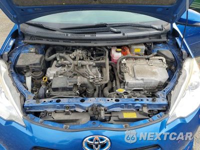 Zdjęcie 12 z 14 samochodu: 2014 TOYOTA PRIUS C TWO VIN:JTDKDTB32E1575031 - miniatura