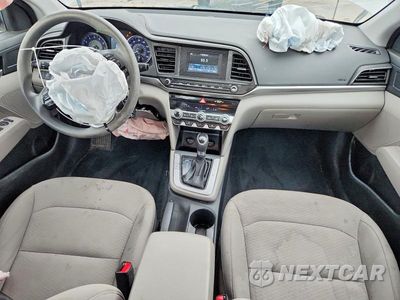 Zdjęcie 8 z 13 samochodu: 2020 HYUNDAI ELANTRA SE VIN:5NPD74LF8LH566158 - miniatura