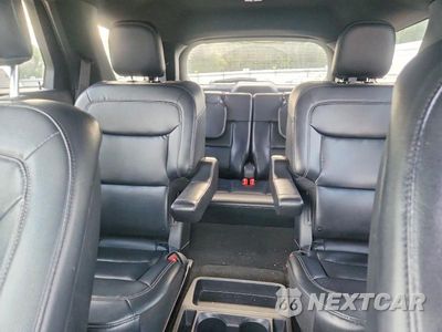 Zdjęcie 10 z 13 samochodu: 2020 FORD EXPLORER XLT VIN:1FMSK8DH7LGA29858 - miniatura