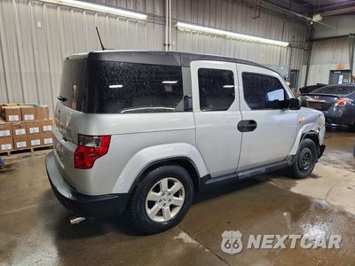 Trzecie zdjęcie samochodu z tyłu: 2010 HONDA ELEMENT EX VIN:5J6YH1H72AL006170 - miniatura