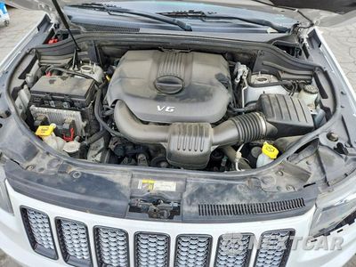 Zdjęcie 12 z 13 samochodu: 2015 JEEP GRAND CHEROKEE LAREDO VIN:1C4RJFAG1FC903977 - miniatura