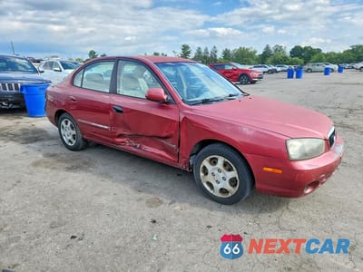 Czwarte zdjęcie samochodu z boku: 2002 HYUNDAI ELANTRA GLS VIN:KMHDN45D92U399911 - miniatura