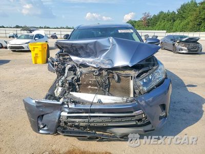 Piąte zdjęcie samochodu w środku: 2019 TOYOTA HIGHLANDER LIMITED VIN:5TDYZRFH1KS345130 - miniatura