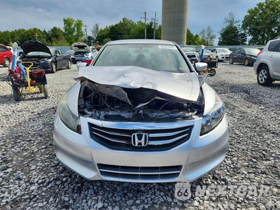 Piąte zdjęcie samochodu w środku: 2012 HONDA ACCORD SE VIN:1HGCP2F67CA016437 - miniatura
