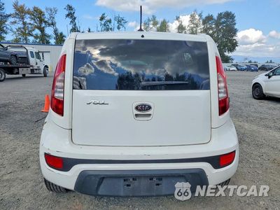Zdjęcie 6 z 14 samochodu: 2012 KIA SOUL BASE VIN:KNDJT2A58C7356869 - miniatura