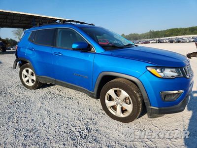 Czwarte zdjęcie samochodu z boku: 2018 JEEP COMPASS LATITUDE VIN:3C4NJCBB3JT108572 - miniatura