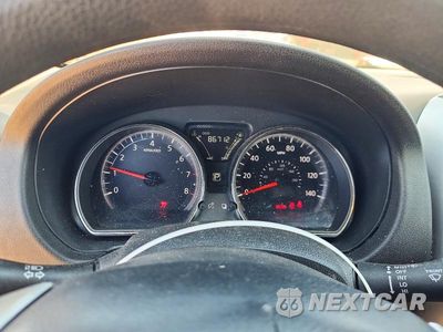 Zdjęcie 9 z 13 samochodu: 2018 NISSAN VERSA SV VIN:3N1CN7AP2JL882900 - miniatura