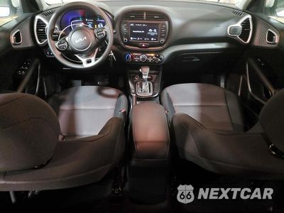 Zdjęcie 8 z 12 samochodu: 2025 KIA SOUL LX VIN:KNDJ23AU3S7962451 - miniatura