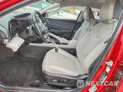 Zdjęcie 7 z 12 samochodu: 2023 HYUNDAI ELANTRA LIMITED VIN:KMHLP4AGXPU496970 - miniatura