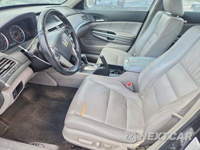Zdjęcie 7 z 12 samochodu: 2009 HONDA ACCORD EXL VIN:1HGCP26819A079236 - miniatura