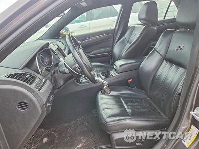 Zdjęcie 7 z 12 samochodu: 2021 CHRYSLER 300 S VIN:2C3CCABG4MH528893 - miniatura