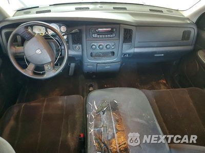Zdjęcie 8 z 13 samochodu: 2005 DODGE RAM 1500 ST VIN:1D7HU18N45S241770 - miniatura