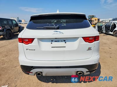 Zdjęcie 6 z 13 samochodu: 2019 JAGUAR F-PACE S VIN:SADCM2FV8KA390265 - miniatura
