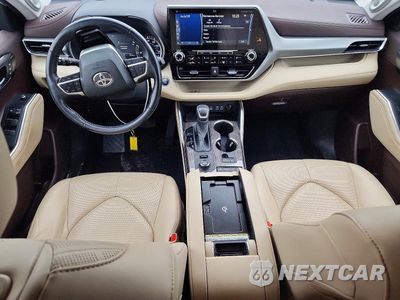 Zdjęcie 8 z 13 samochodu: 2022 TOYOTA HIGHLANDER PLATINUM VIN:5TDFZRBH0NS162139 - miniatura