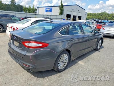 Trzecie zdjęcie samochodu z tyłu: 2015 FORD FUSION SE PHEV VIN:3FA6P0PU3FR135728 - miniatura