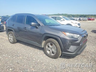 Czwarte zdjęcie samochodu z boku: 2025 TOYOTA RAV4 LE VIN:2T3LWRFV6SW270335 - miniatura