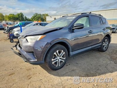2017 TOYOTA RAV4 LE JTMBFREV6HJ133691 - główne zdjęcie licytacji z USA - miniatura
