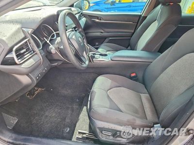 Zdjęcie 7 z 12 samochodu: 2022 TOYOTA CAMRY LE VIN:4T1C11AK7NU075130 - miniatura