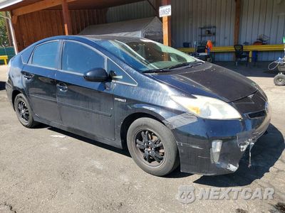 Czwarte zdjęcie samochodu z boku: 2013 TOYOTA PRIUS THREE VIN:JTDKN3DU1D5567920 - miniatura