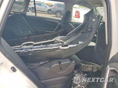 Zdjęcie 11 z 13 samochodu: 2025 TOYOTA RAV4 LE VIN:JTMMWRFV0SD319658 - miniatura
