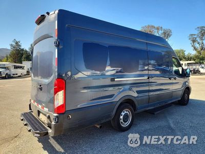 Trzecie zdjęcie samochodu z tyłu: 2020 FORD TRANSIT 250 DELIVERY VAN VIN:1FTBR3X88LKB09522 - miniatura