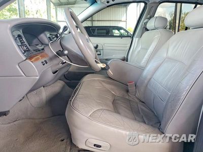Zdjęcie 7 z 12 samochodu: 2002 FORD CROWN VICTORIA LX VIN:2FAFP74W22X159612 - miniatura
