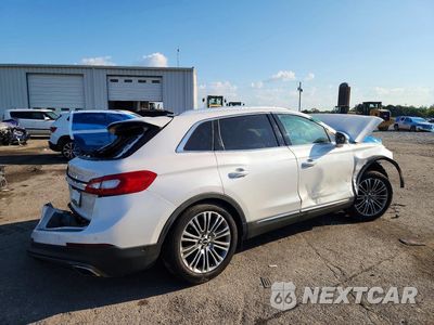 Trzecie zdjęcie samochodu z tyłu: 2017 LINCOLN MKX RESERVE VIN:2LMPJ6LRXHBL38637 - miniatura