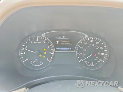 Zdjęcie 9 z 14 samochodu: 2016 NISSAN PATHFINDER PLATINUM VIN:5N1AR2MM2GC600753 - miniatura