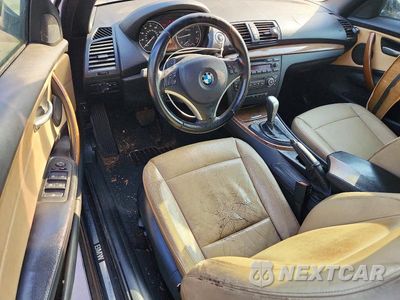 Zdjęcie 8 z 12 samochodu: 2008 BMW 1 SERIES VIN:WBAUL73598VJ73875 - miniatura