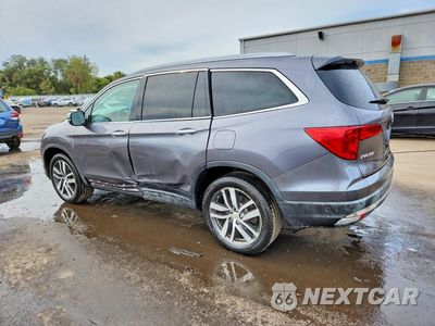 Drugie zdjęcie samochodu z przodu: 2017 HONDA PILOT TOURING VIN:5FNYF6H91HB075942 - miniatura