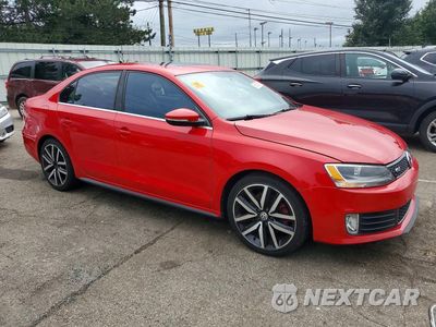 Czwarte zdjęcie samochodu z boku: 2013 VOLKSWAGEN JETTA GLI VIN:3VW4A7AJ9DM220705 - miniatura