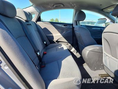 Zdjęcie 10 z 13 samochodu: 2014 HYUNDAI SONATA HYBRID VIN:KMHEC4A41EA117833 - miniatura