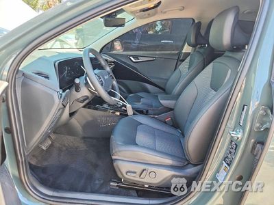 Zdjęcie 7 z 13 samochodu: 2025 KIA NIRO WIND VIN:KNDCR3L10S5144288 - miniatura
