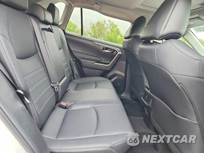 Zdjęcie 10 z 12 samochodu: 2024 TOYOTA RAV4 XLE PREMIUM VIN:2T3B6RFV0RW068919 - miniatura