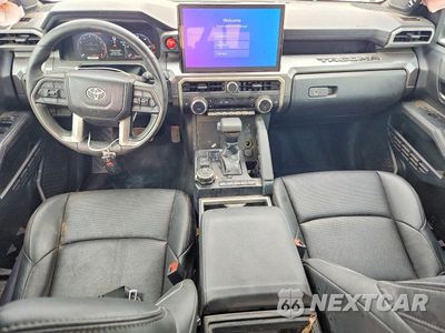 Zdjęcie 8 z 12 samochodu: 2025 TOYOTA TACOMA TRD OFF-ROAD HV VIN:3TYLC5LN8ST047516 - miniatura