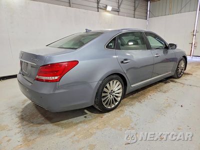 Trzecie zdjęcie samochodu z tyłu: 2015 HYUNDAI EQUUS ULTIMATE VIN:KMHGH4JH5FU096367 - miniatura