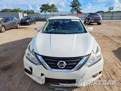 Piąte zdjęcie samochodu w środku: 2016 NISSAN ALTIMA 2.5 S VIN:1N4AL3AP4GN387244 - miniatura