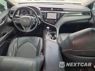 Zdjęcie 8 z 13 samochodu: 2019 TOYOTA CAMRY SE VIN:4T1B11HKXKU204782 - miniatura