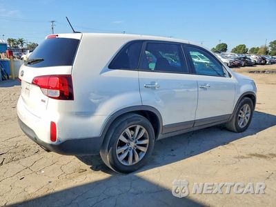 Trzecie zdjęcie samochodu z tyłu: 2015 KIA SORENTO LX VIN:5XYKT3A62FG650472 - miniatura