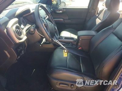 Zdjęcie 7 z 13 samochodu: 2023 TOYOTA TACOMA TRD OFF-ROAD VIN:3TMCZ5AN3PM571080 - miniatura