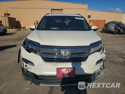 Piąte zdjęcie samochodu w środku: 2019 HONDA PILOT TOURING VIN:5FNYF6H91KB017644 - miniatura