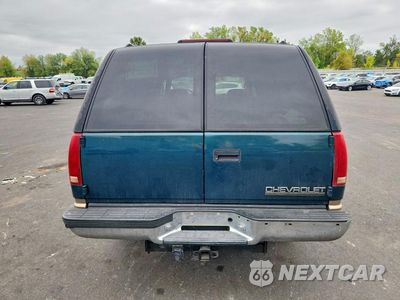Zdjęcie 6 z 12 samochodu: 1997 CHEVROLET SUBURBAN K1500 VIN:1GNFK16R7VJ365817 - miniatura